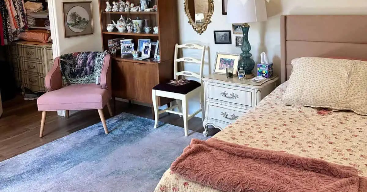 Comfortable living room at Aspen Care Home